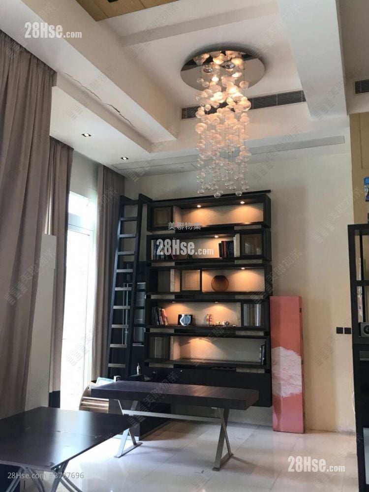 毕架山峰 售盘 4 房 2,638 平方尺