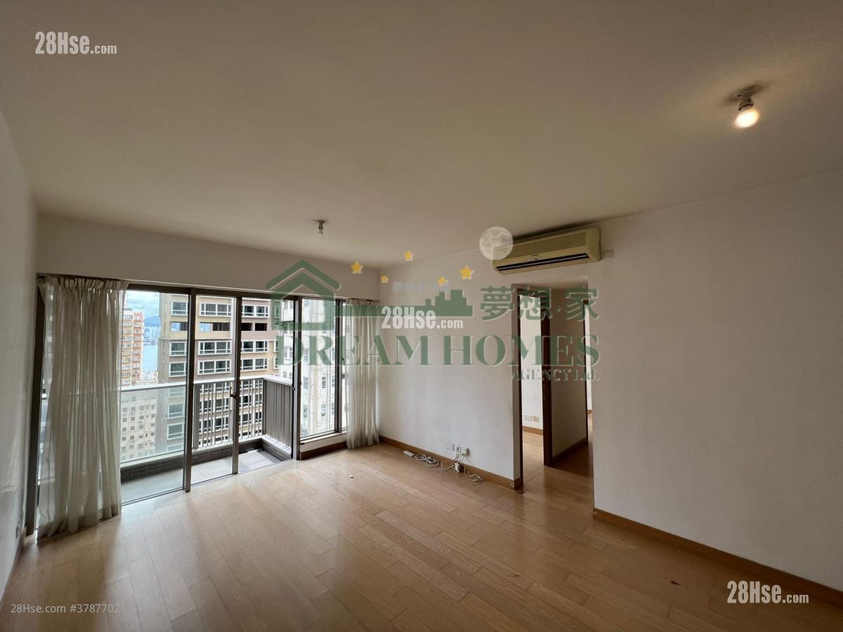 Island Crest Sell 3 Bedrooms , 2 Bathrooms 879 ft²