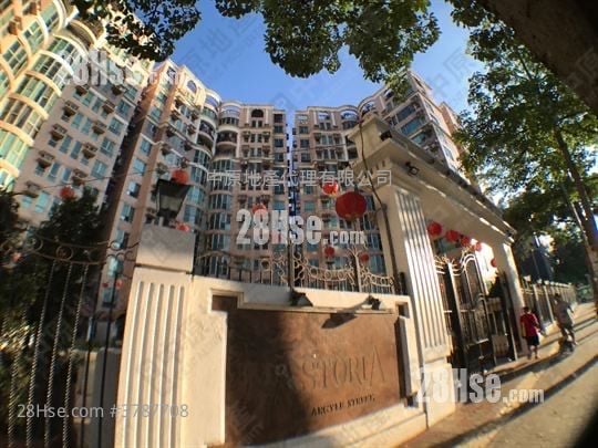 The Astoria Sell 3 Bedrooms 886 ft²