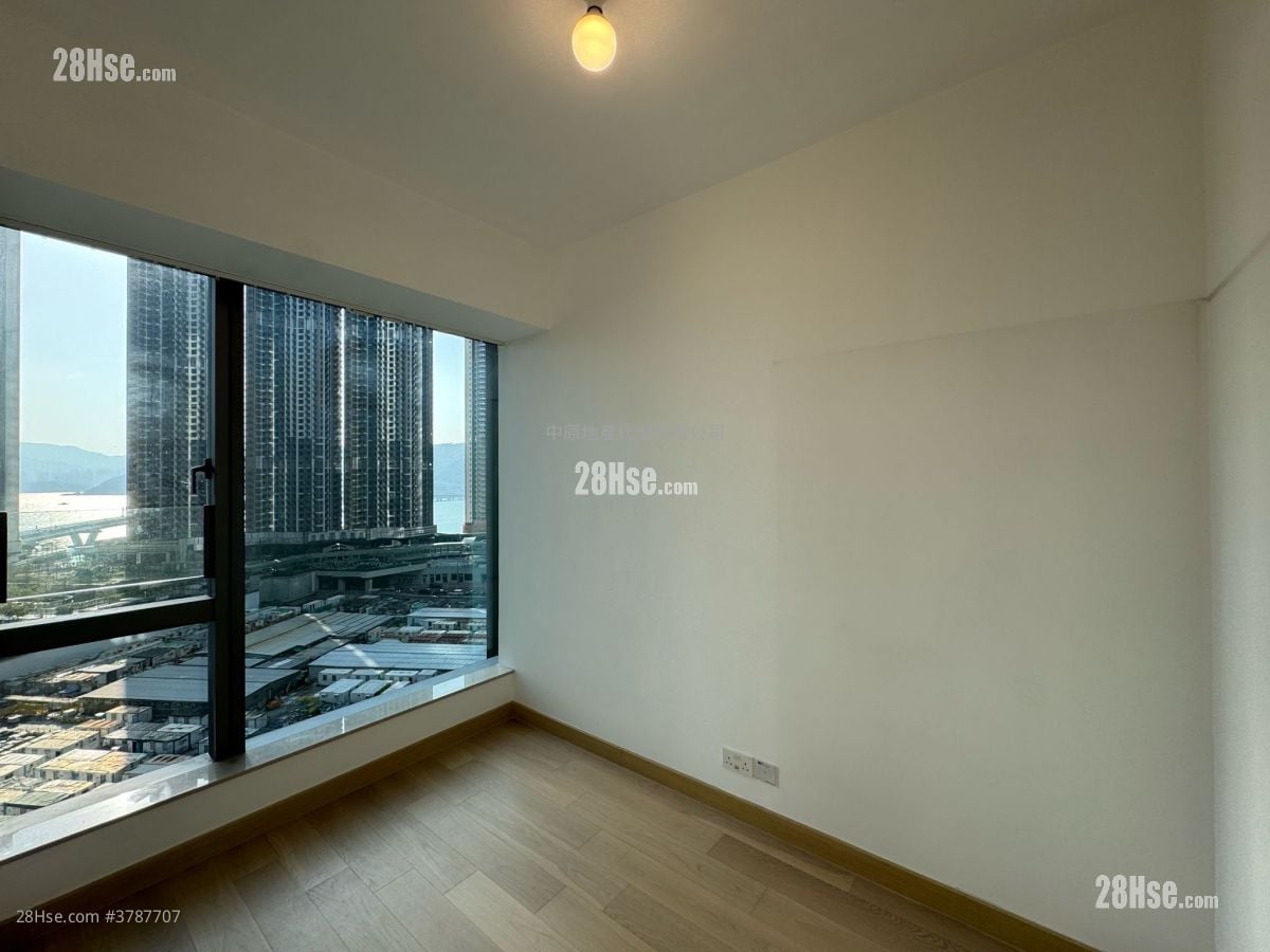 MONTARA 售盘 2 房 561 平方尺