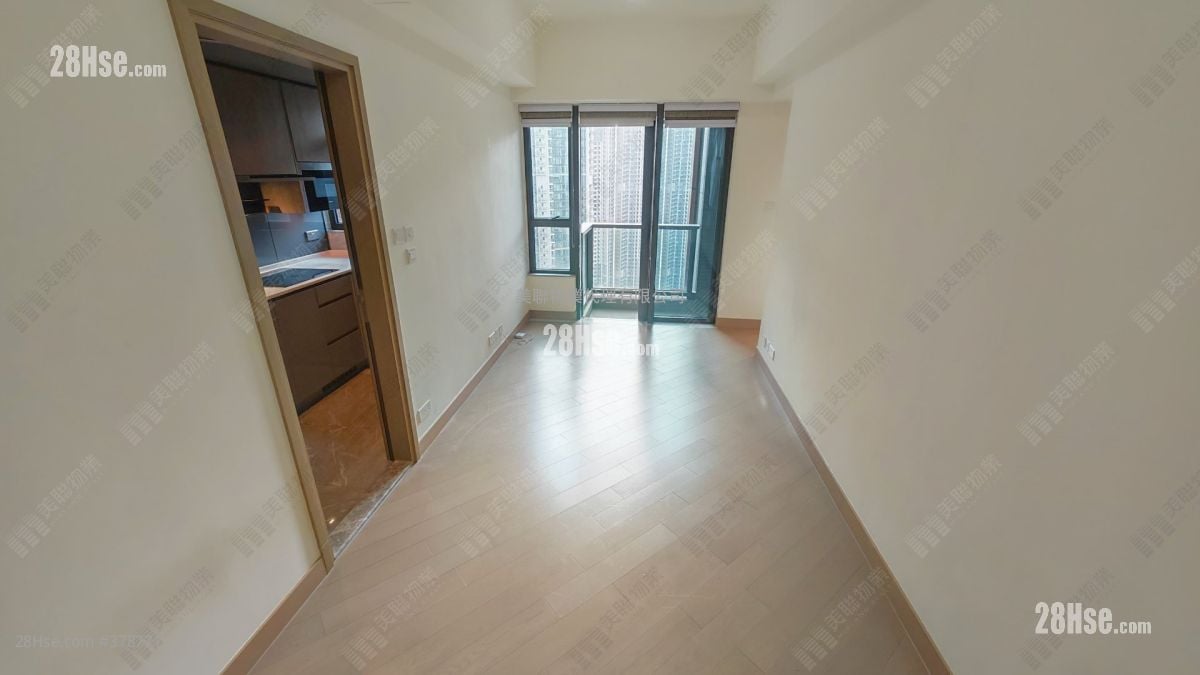 Wings At Seaii Sell 2 Bedrooms , 1 Bathroom 504 ft²