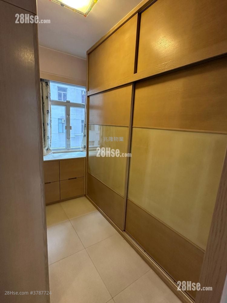 兆文楼 租盘 2 房 , 1 浴室 649 平方尺