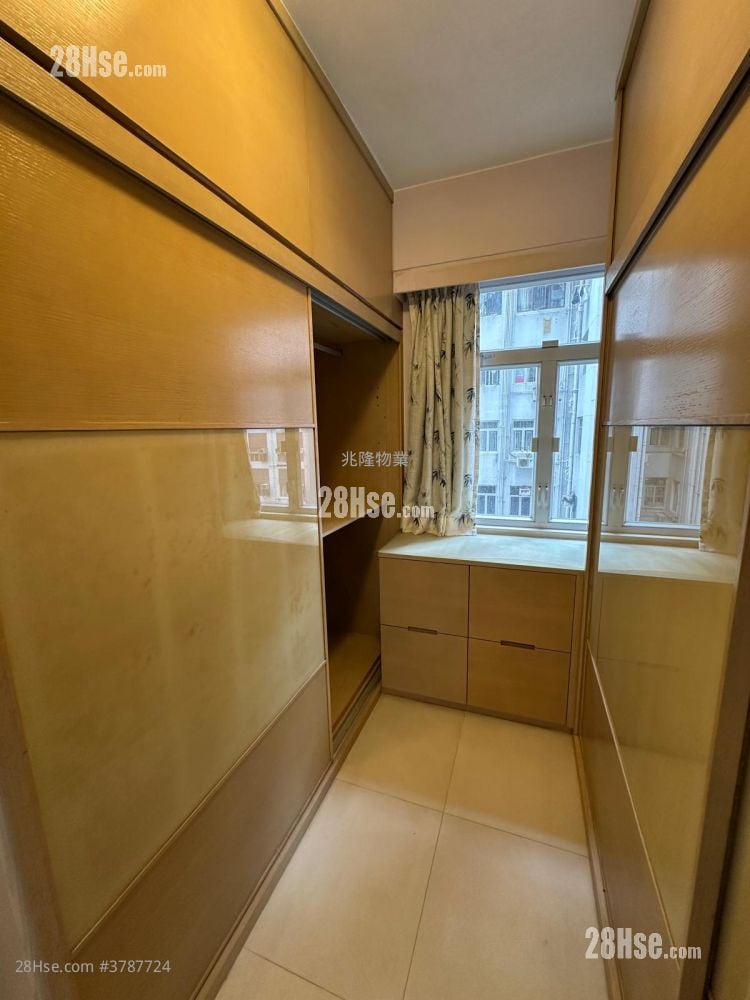 兆文楼 租盘 2 房 , 1 浴室 649 平方尺