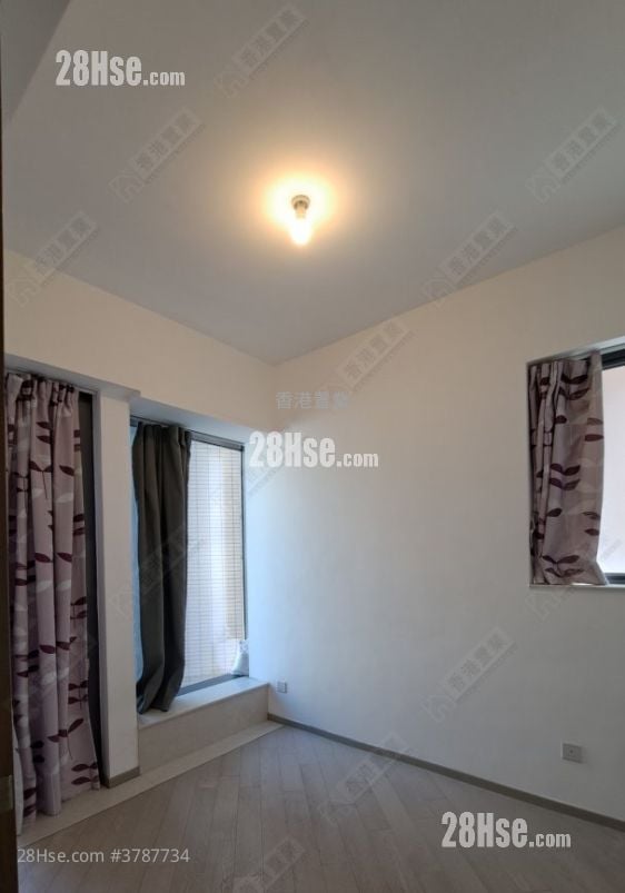 The Wings Rental 2 Bedrooms , 1 Bathroom 541 ft²