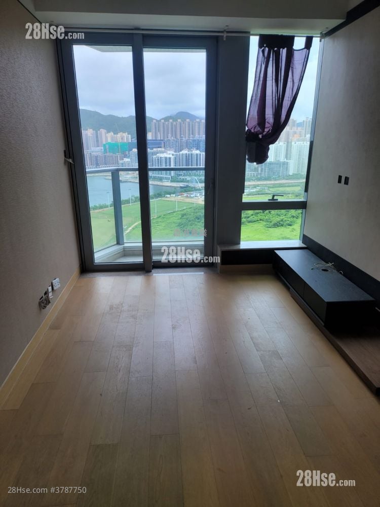 MALIBU 售盘 2 房 , 1 浴室 576 平方尺