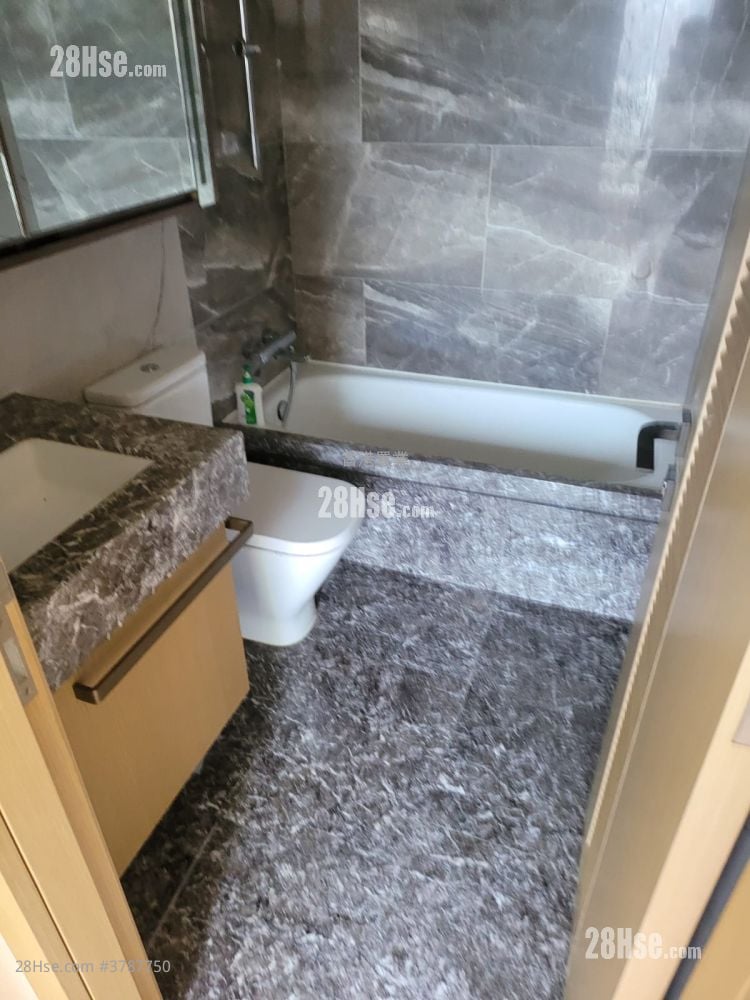 MALIBU 售盘 2 房 , 1 浴室 576 平方尺