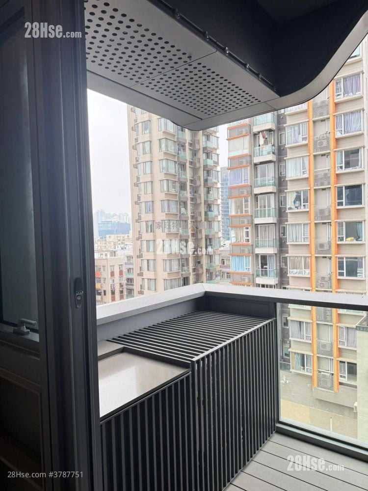 晓柏峰 租盘 1 房 , 1 浴室 305 平方尺