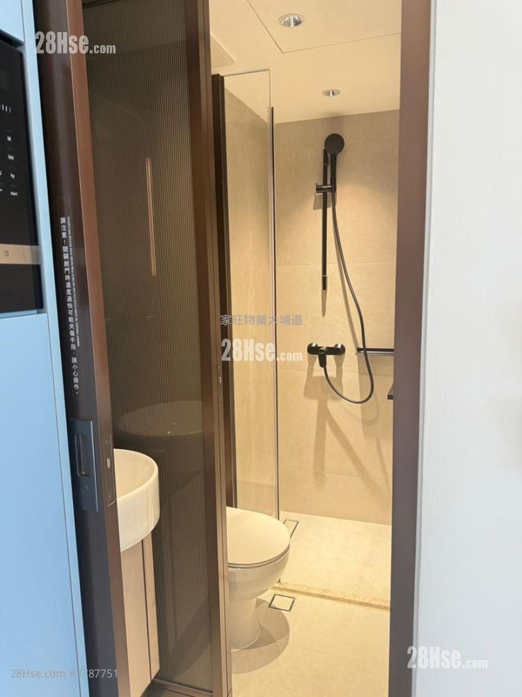 晓柏峰 租盘 1 房 , 1 浴室 305 平方尺