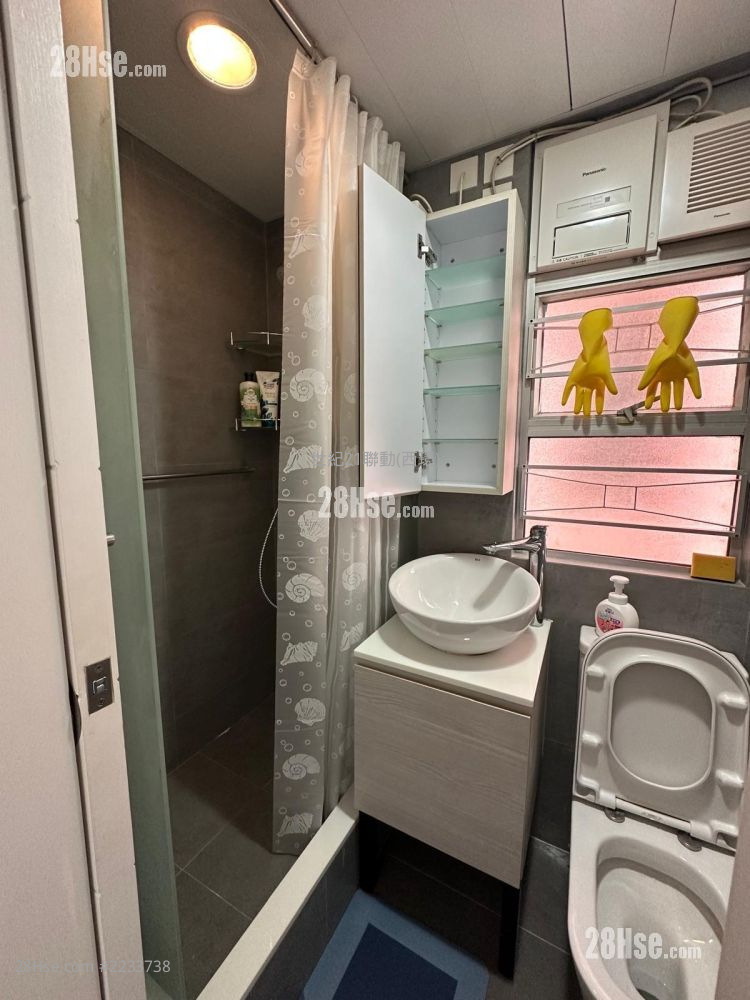 华辉阁 售盘 1 房 , 1 浴室 306 平方尺