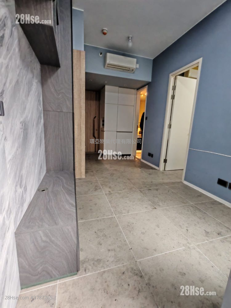 瑧璈 租盘 1 房 , 1 浴室 342 平方尺