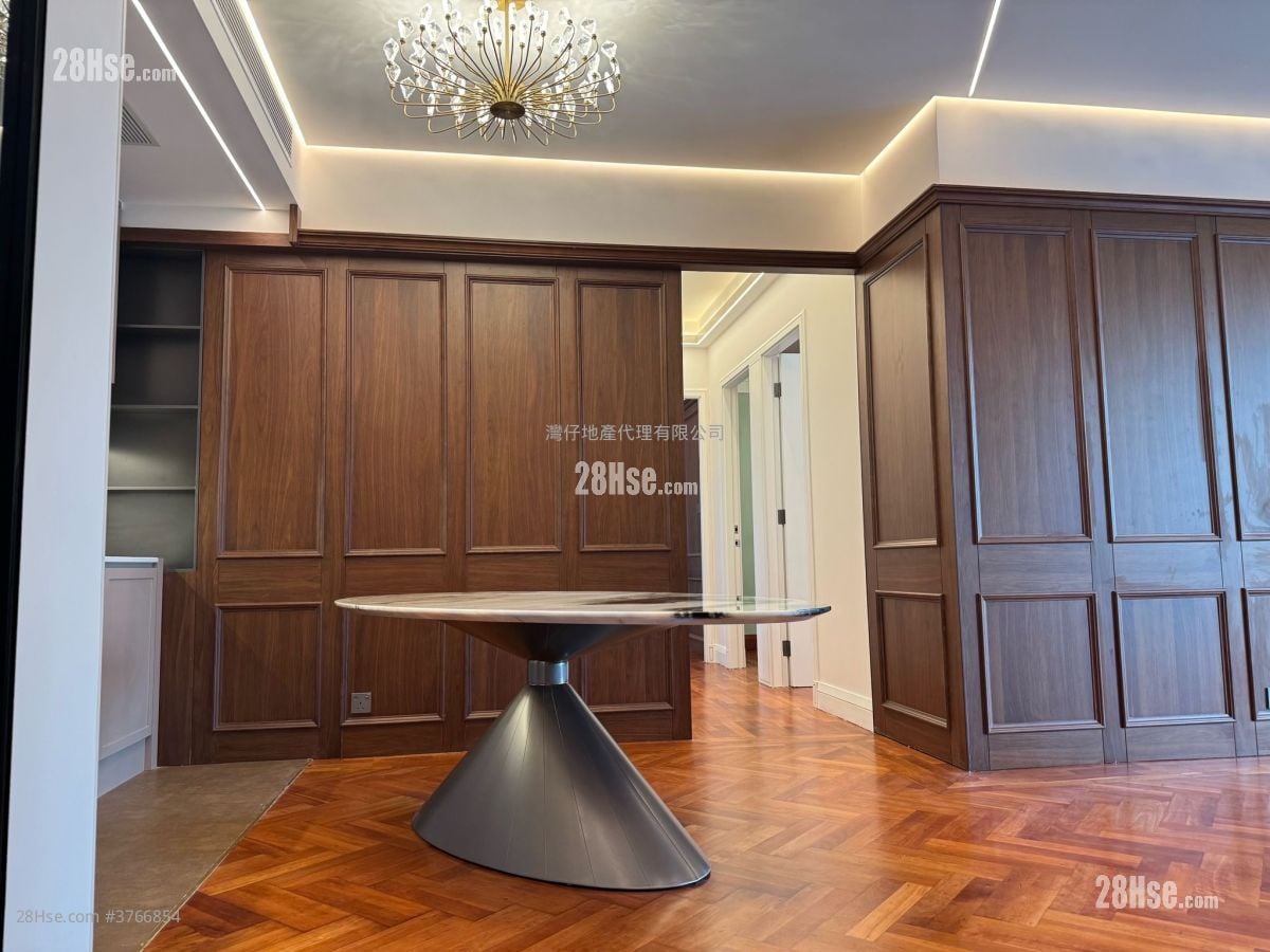 星域軒 售盤 3 房 , 1 浴室 918 平方呎