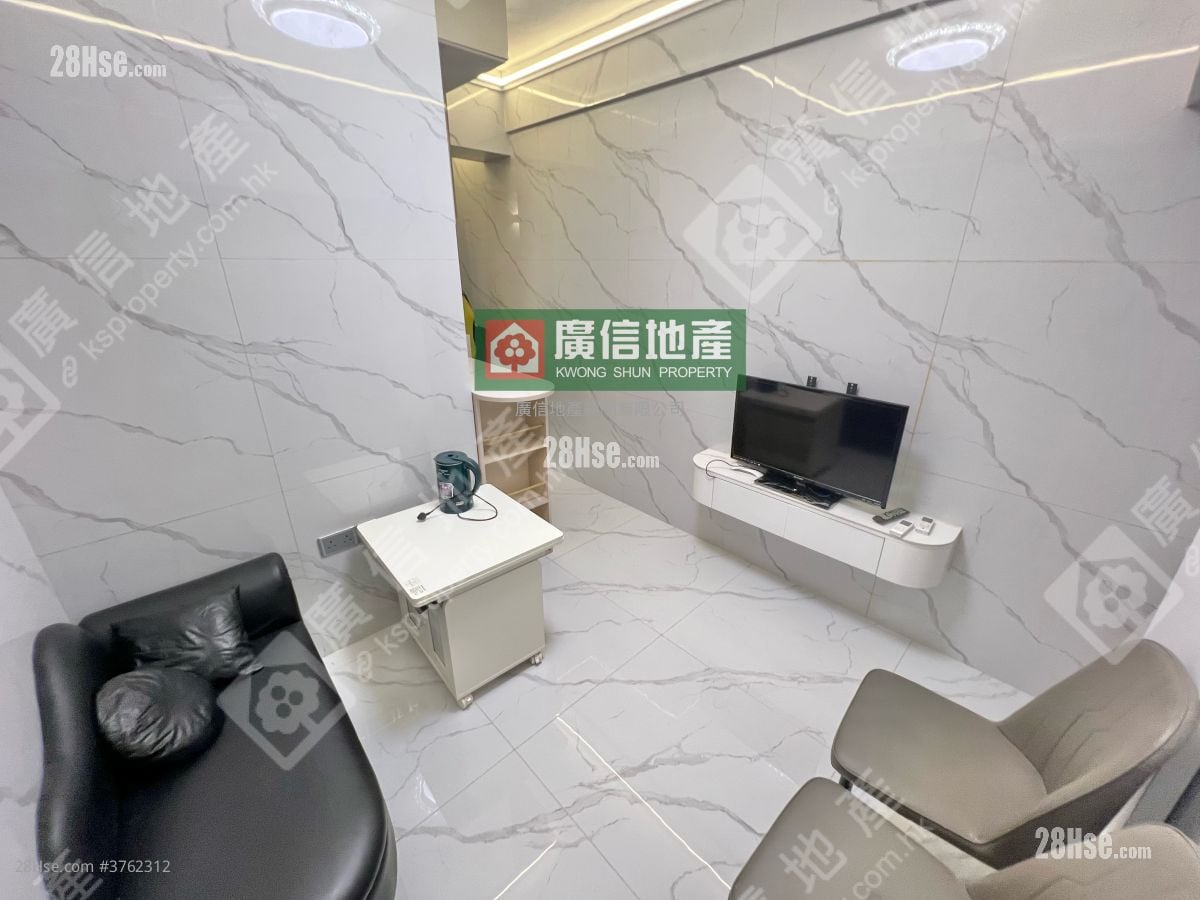 长兴大厦 售盘 3 房 , 1 浴室 256 平方尺