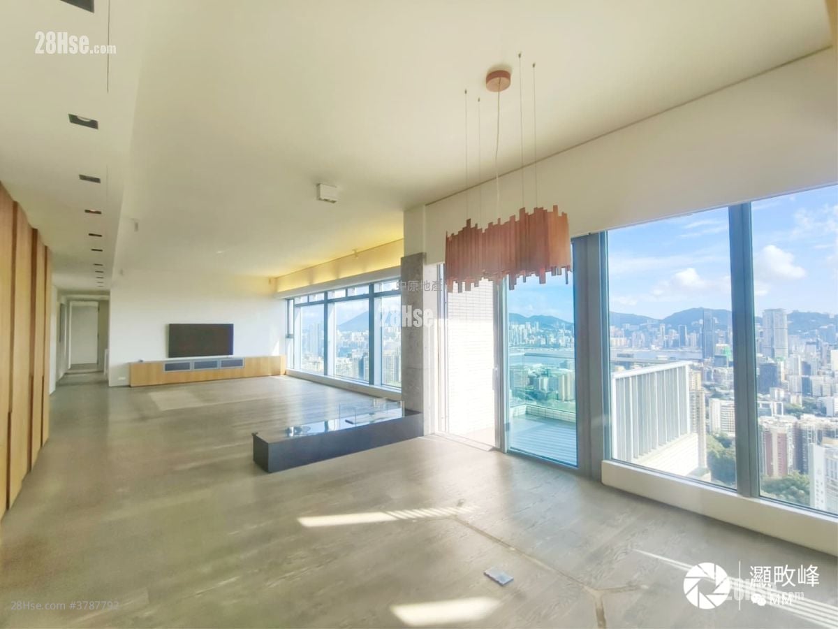 灏畋峰 售盘 3 房 3,170 平方尺