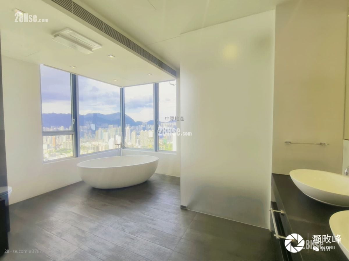 灏畋峰 售盘 3 房 3,170 平方尺