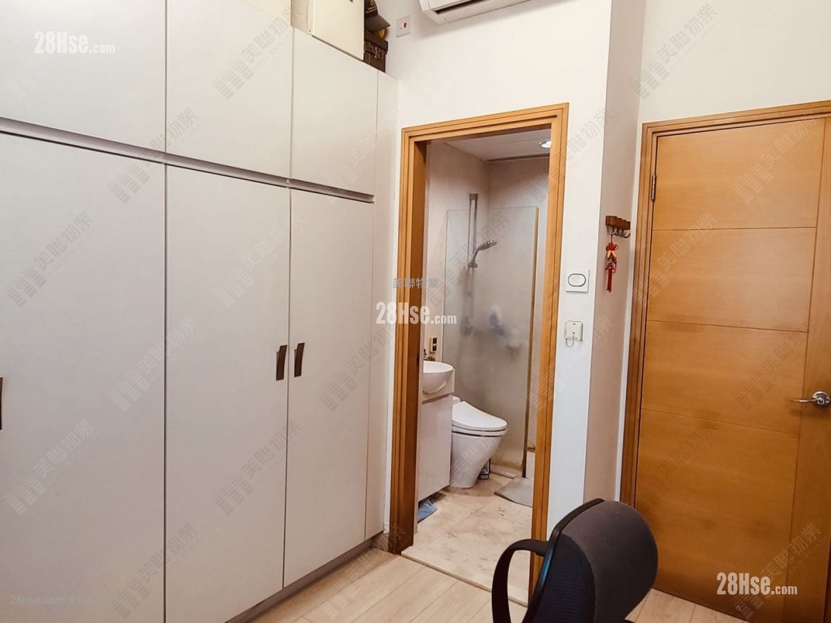 Seasons Villas Sell 3 Bedrooms , 2 Bathrooms 933 ft²