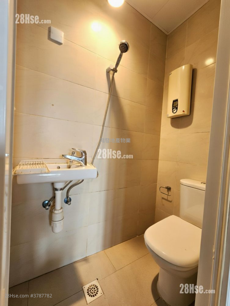 隽珑 售盘 2 房 , 3 浴室 944 平方尺