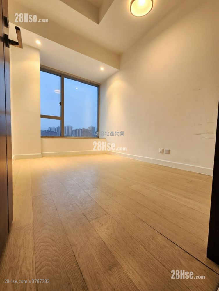 隽珑 售盘 2 房 , 3 浴室 944 平方尺