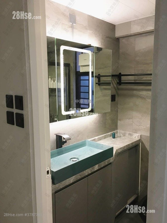 怡峰园 售盘 3 房 , 2 浴室 660 平方尺