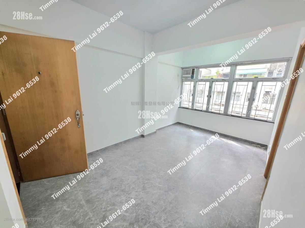 544 Canton Road Sell 2 Bedrooms , 1 Bathroom 333 ft²