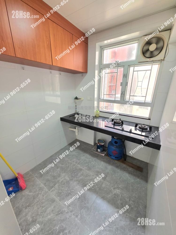 544 Canton Road Sell 2 Bedrooms , 1 Bathroom 333 ft²