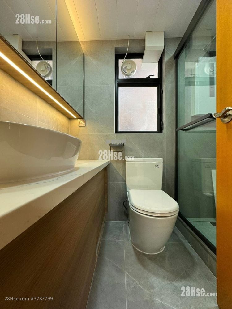 聚康山庄 售盘 2 房 428 平方尺