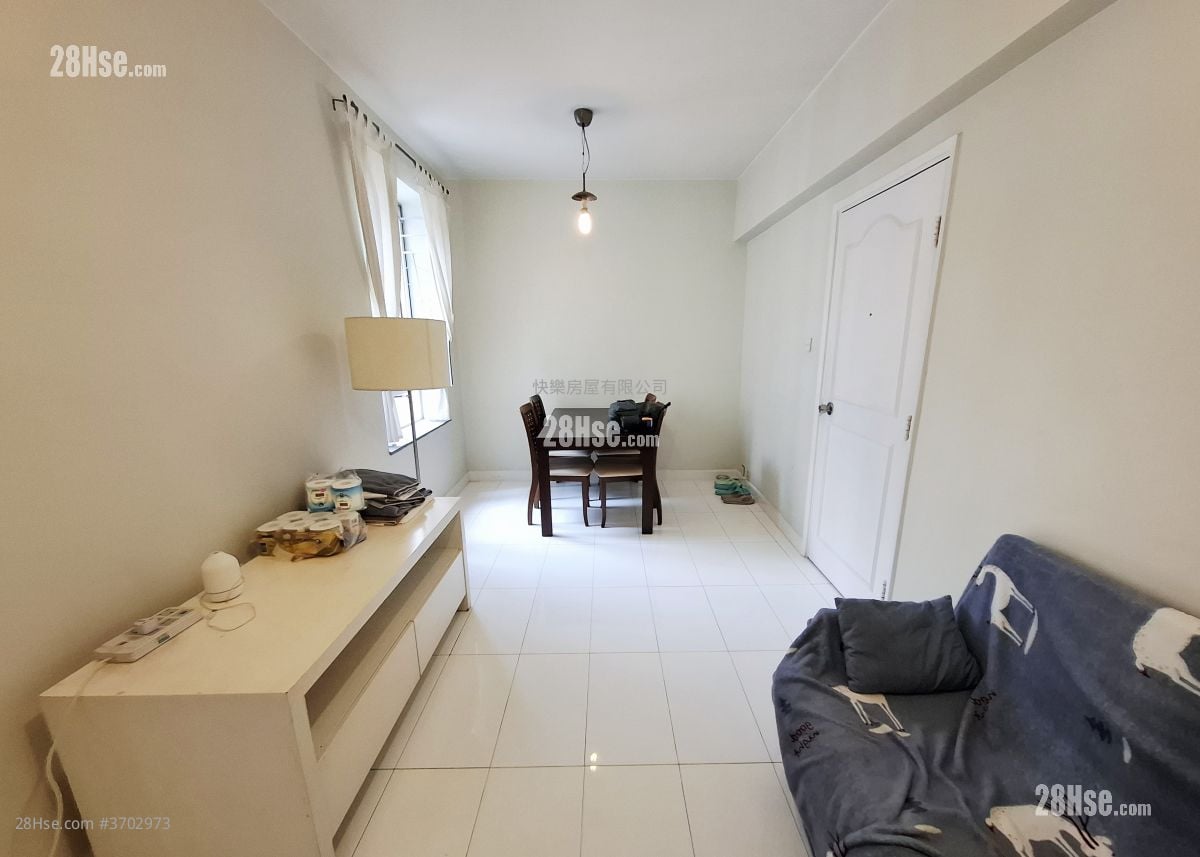 Wing Fai Building Rental 2 Bedrooms , 1 Bathroom 421 ft²