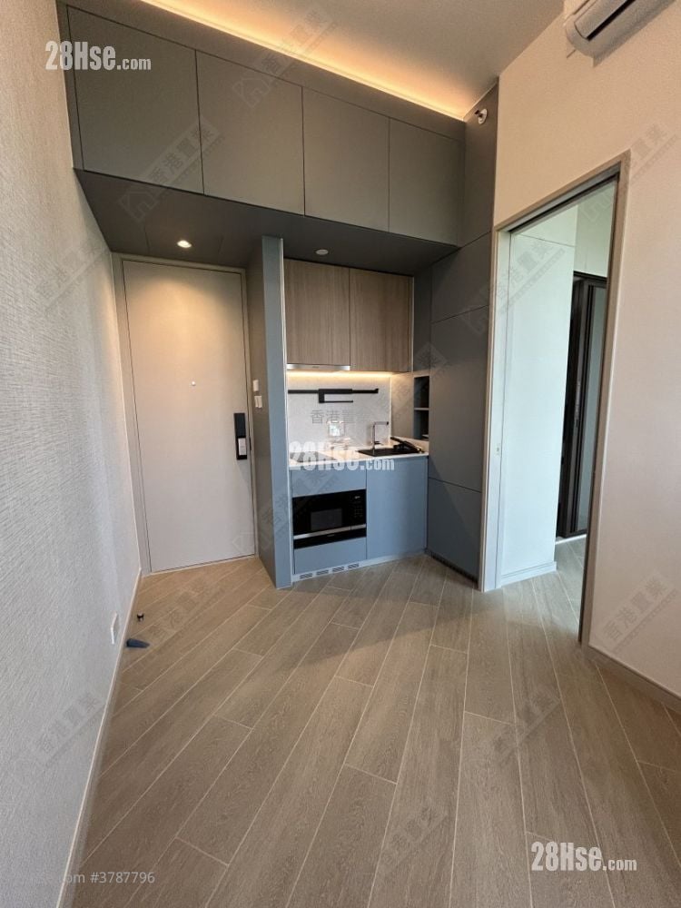 晓柏峰 租盘 1 房 , 1 浴室 247 平方尺