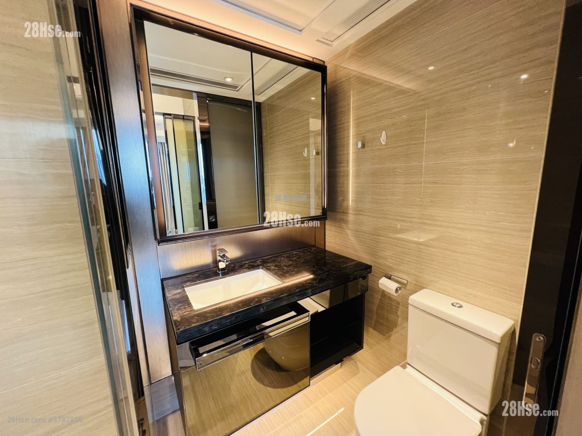 Cullinan West Sell 1 Bedroom , 1 Bathroom 357 ft²