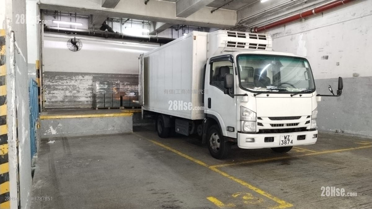 Technology Plaza Rental 2 Toilets