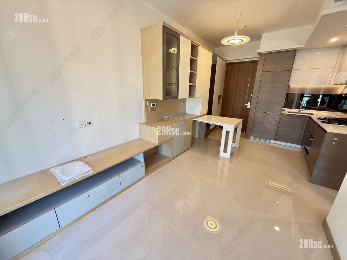 Aurora Rental 2 Bedrooms , 1 Bathroom 444 ft²