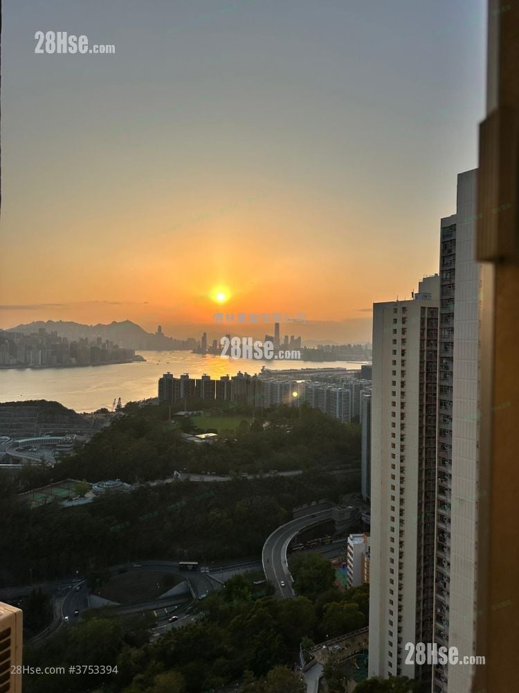 Hong Nga Court Sell 2 Bedrooms , 1 Bathroom