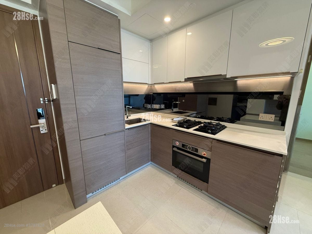 Aurora Rental 2 Bedrooms , 1 Bathroom 444 ft²