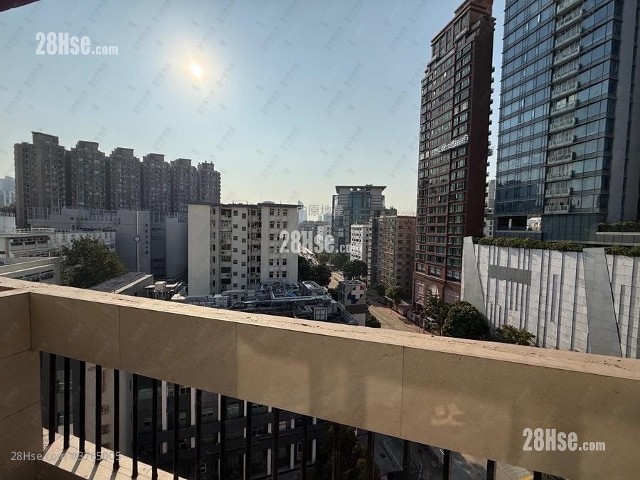 Sapphire Court Sell 3 Bedrooms , 1 Bathroom 1,029 ft²