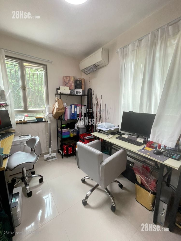 Fung Yuen Rental 3 Bedrooms , 2 Bathrooms 700 ft²