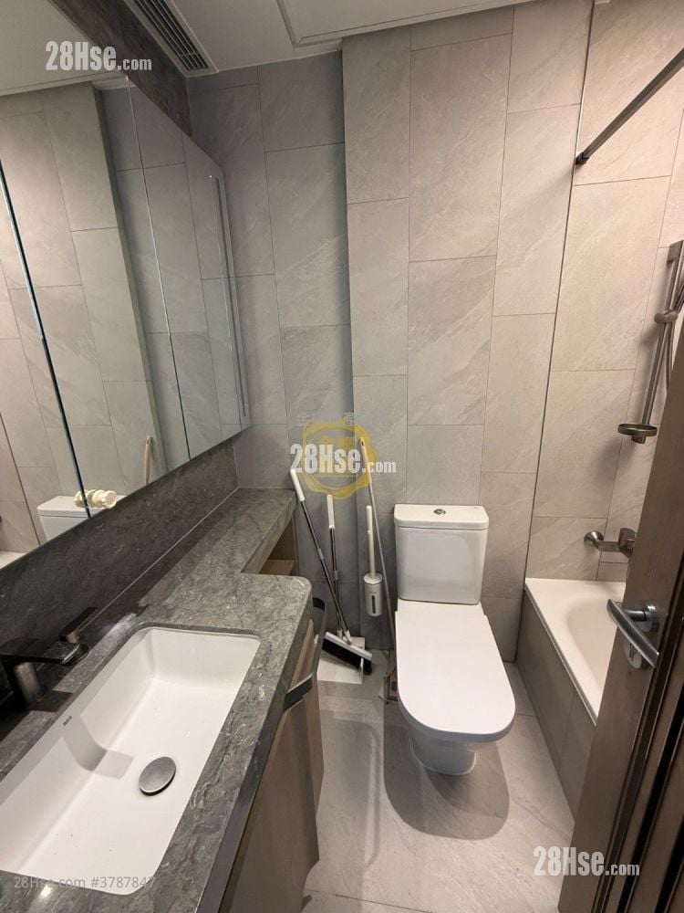 飞扬 售盘 1 房 , 1 浴室 266 平方尺