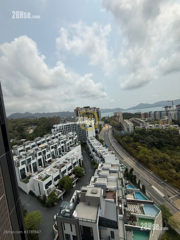 飞扬 售盘 1 房 , 1 浴室 266 平方尺