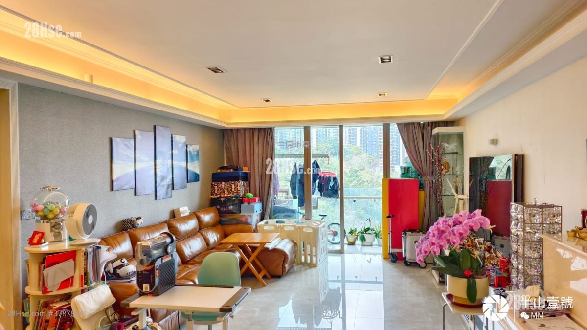 Celestial Heights Sell 4 Bedrooms 1,579 ft²