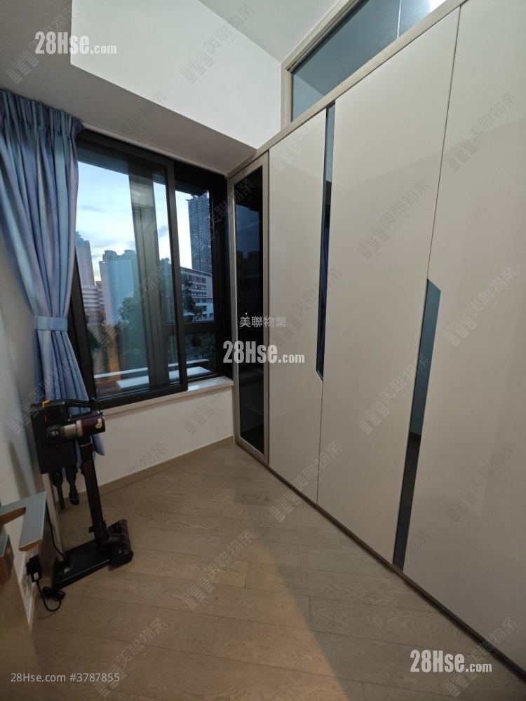 Wetland Seasons Park Sell 2 Bedrooms 434 ft²