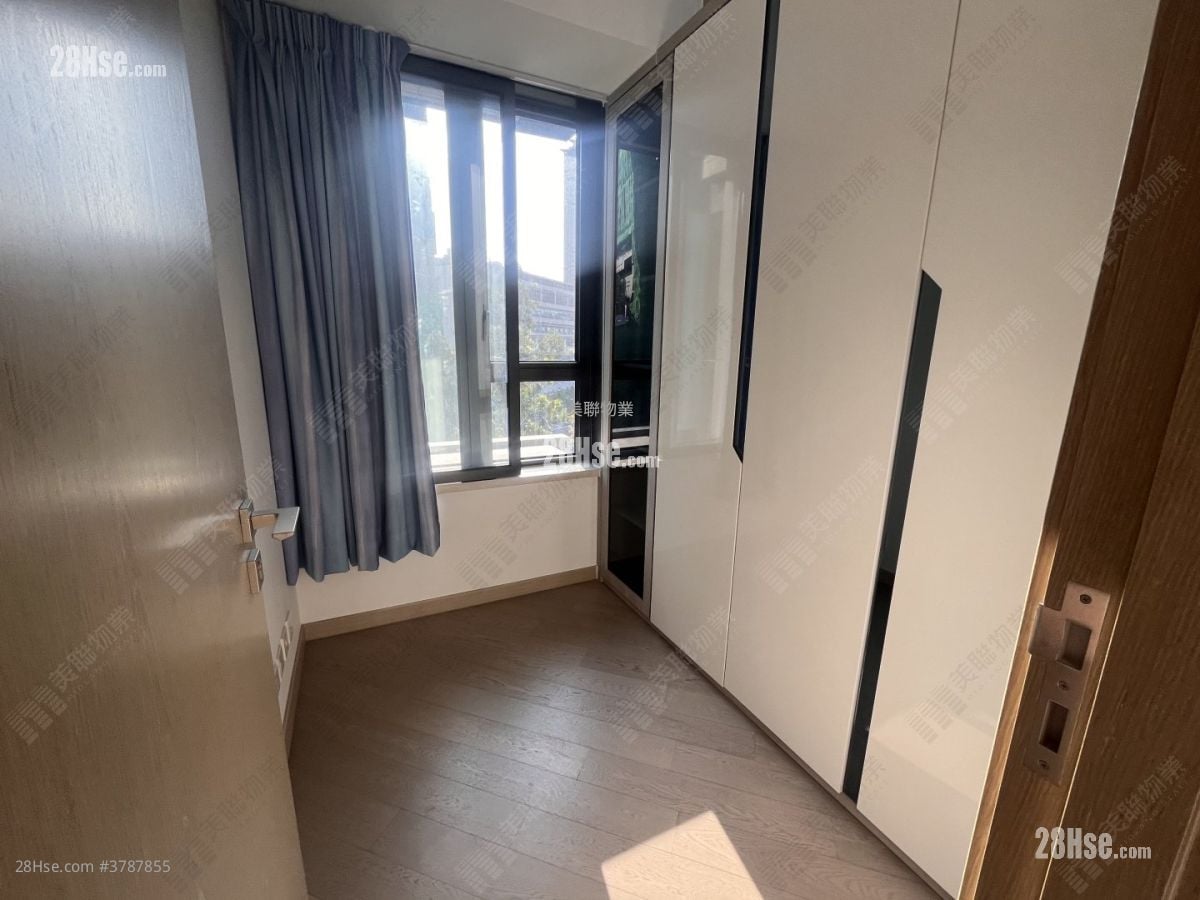 Wetland Seasons Park Sell 2 Bedrooms 434 ft²