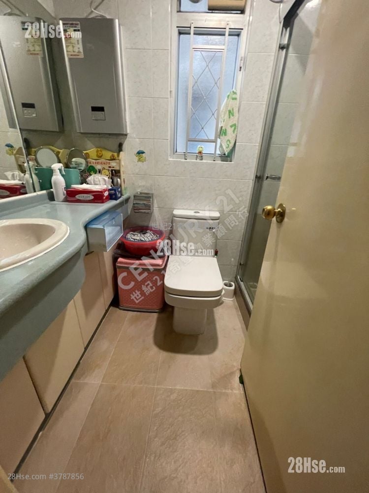 锦泰苑 售盘 3 房 650 平方尺