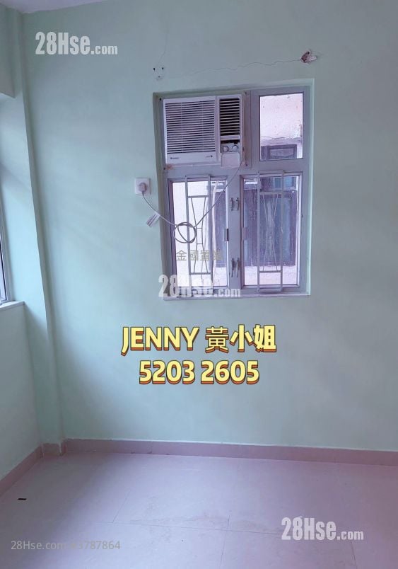 Man Ying Building Sell 3 Bedrooms , 1 Bathroom 665 ft²