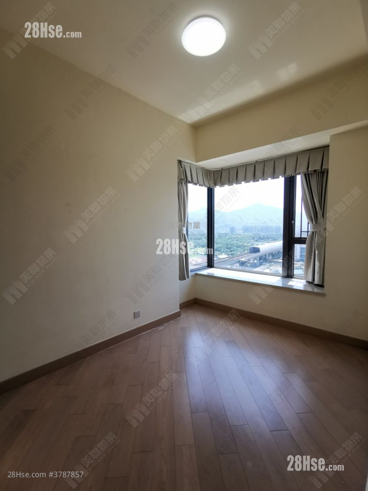 主人房: Grand YOHO 售盘 3 房 , 2 浴室 705 平方尺