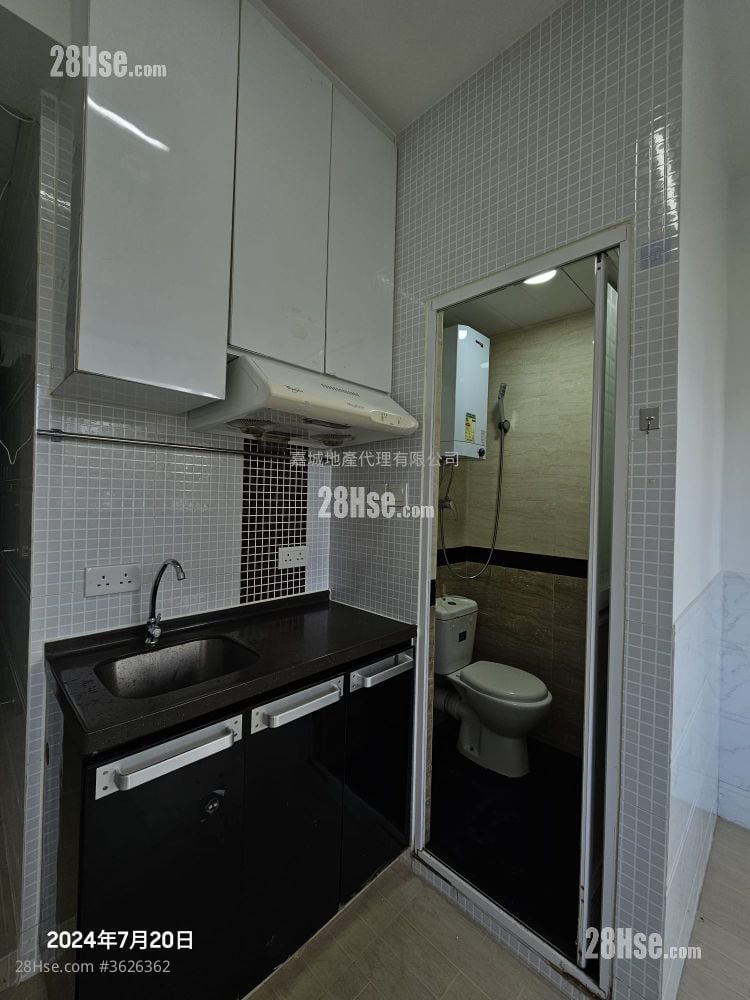 Apartment Sell 599 ft²