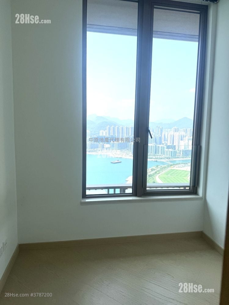 LP10 售盘 4 房 1,203 平方尺