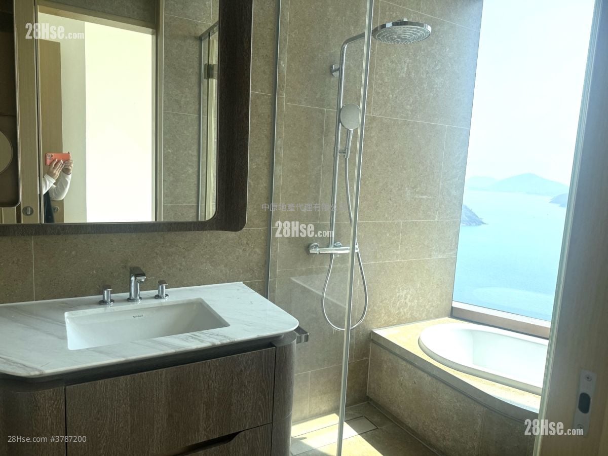 LP10 售盘 4 房 1,203 平方尺