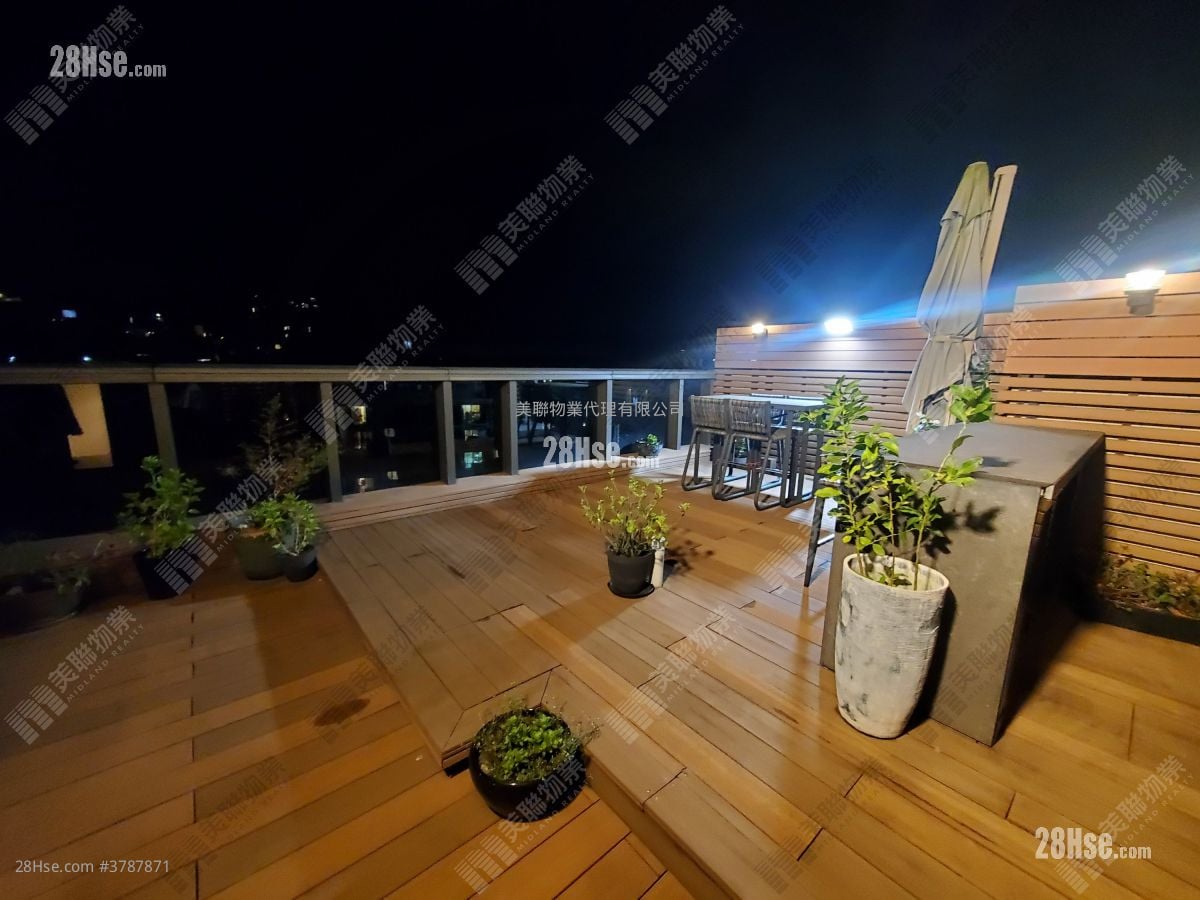 玖珑山 租盘 4 房 , 3 浴室 1,261 平方尺