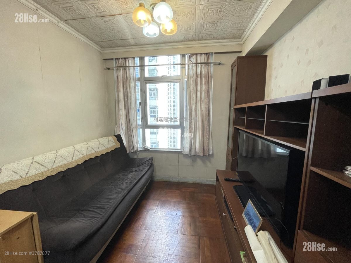 Belvedere Garden Sell 3 Bedrooms , 1 Bathroom 572 ft²