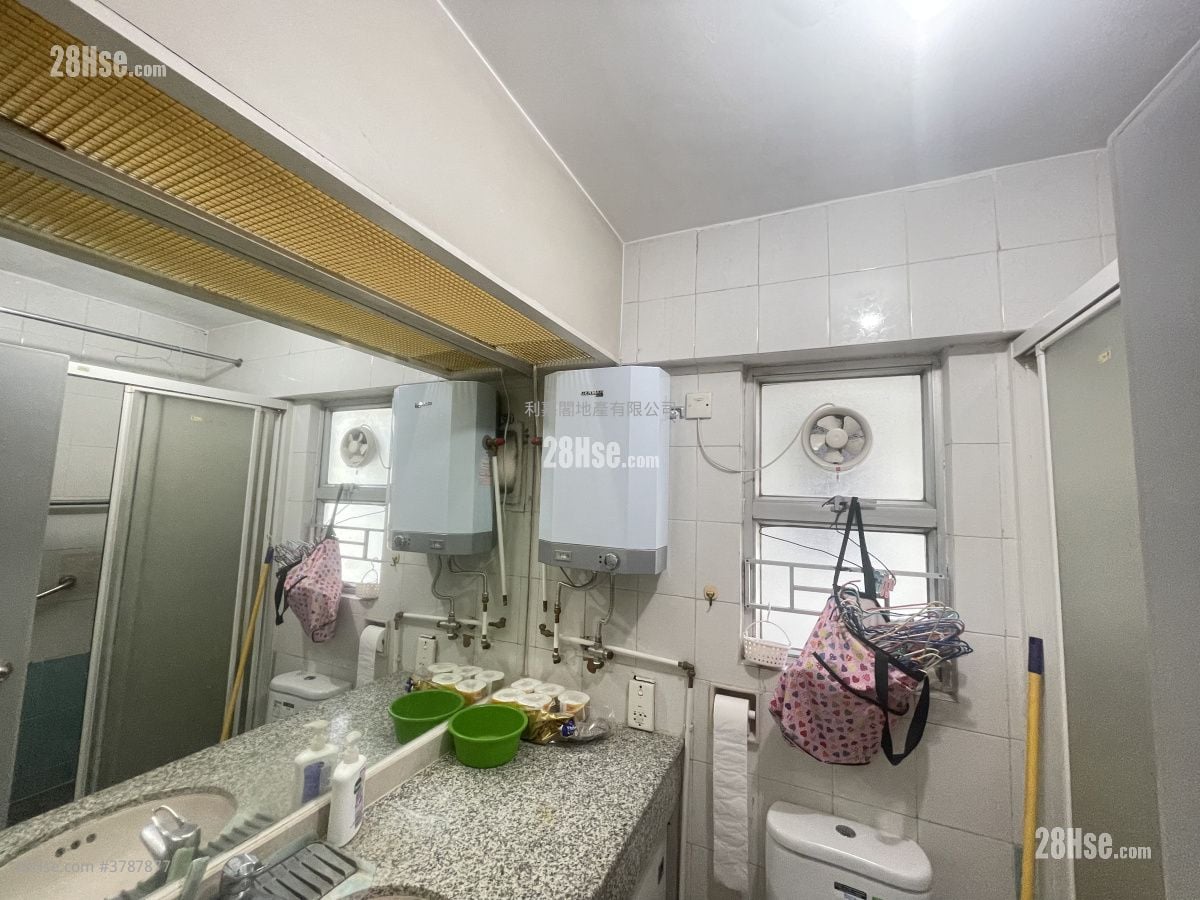 Belvedere Garden Sell 3 Bedrooms , 1 Bathroom 572 ft²