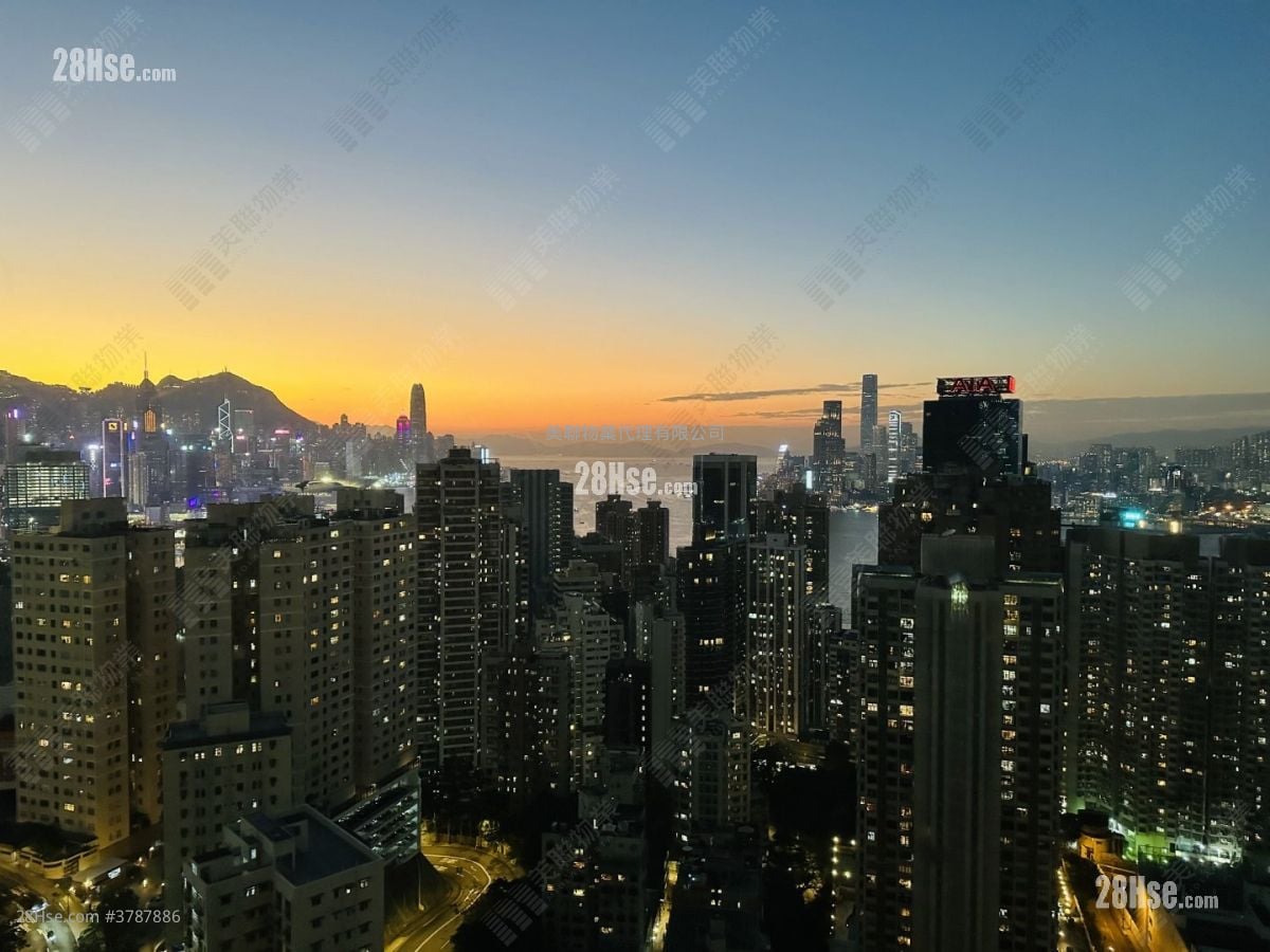 海天峰 售盘 3 房 , 3 浴室 1,000 平方尺