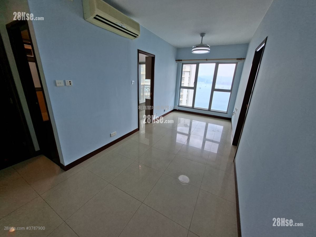 The Merton Sell 2 Bedrooms , 1 Bathroom 482 ft²